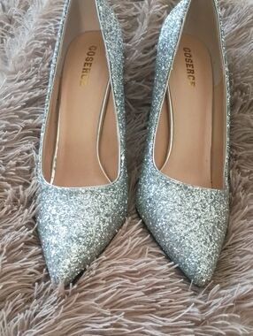 No place like home! Silver Glitter Pointed Toe Heels.